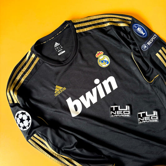 RETRO REAL MADRID AWAY 2011/12 BLACK LONG SLEEVE