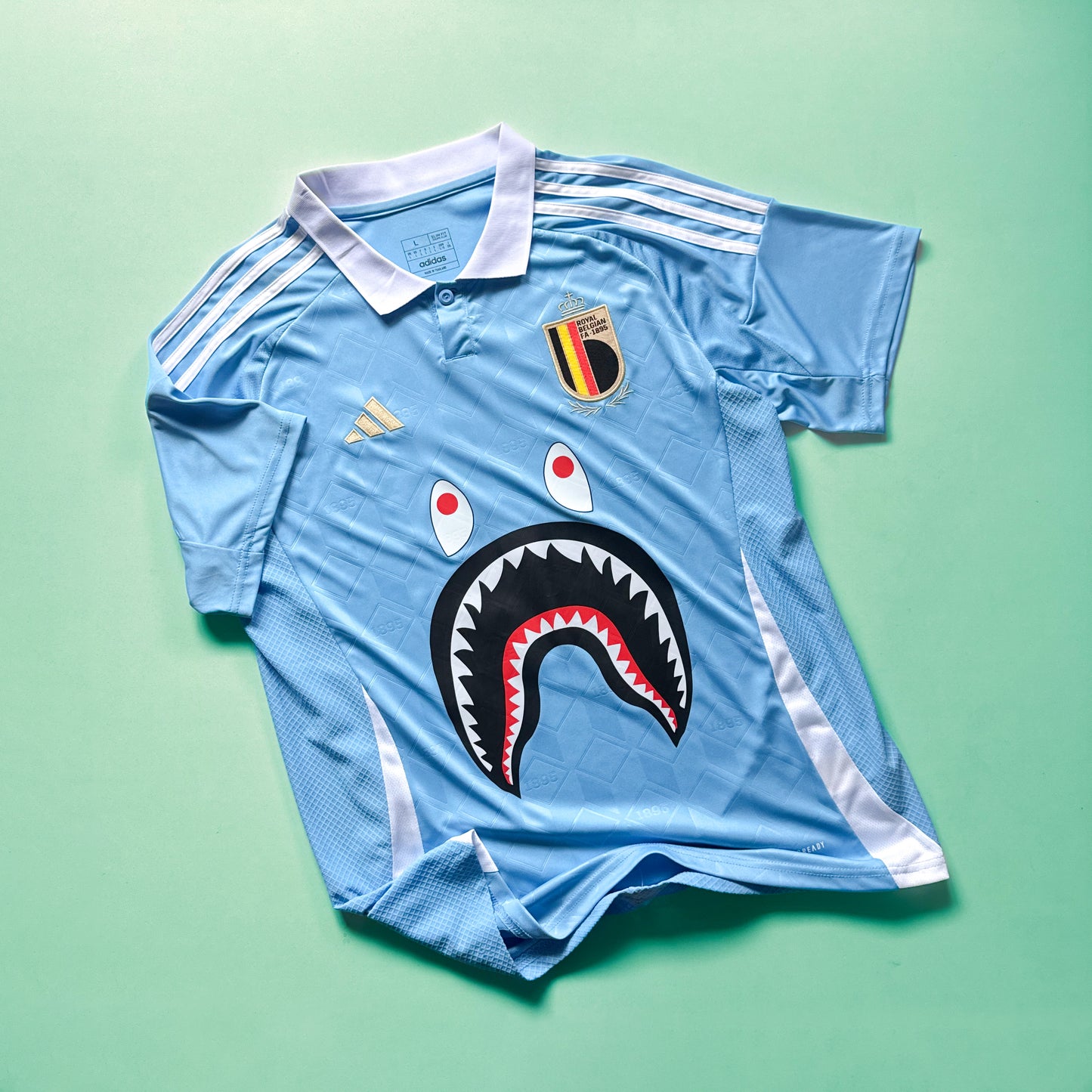 SPONSOR BAPE DE LA BELGIQUE À L'EXTÉRIEUR 2024/25