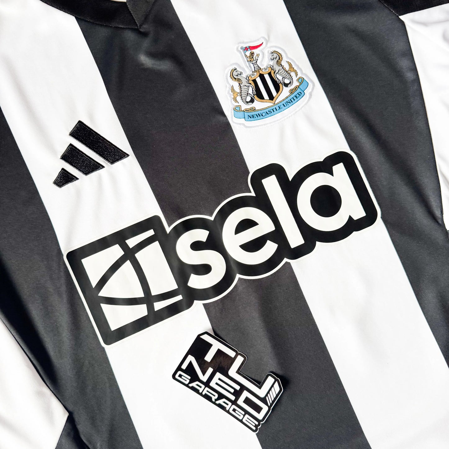 NEWCASTLE HOME JERSEY 2024/25
