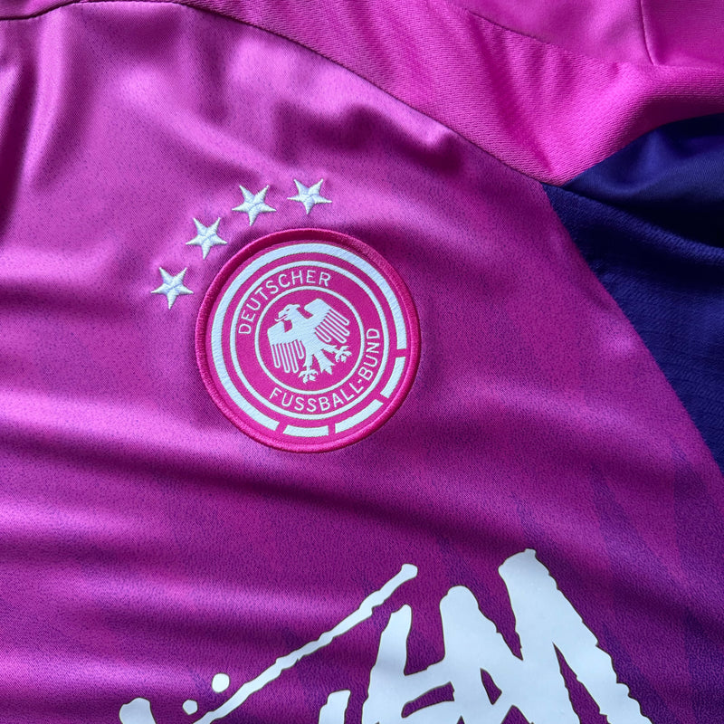 SPONSOR DE L'ALLEMAGNE À L'EXTÉRIEUR 2024/25