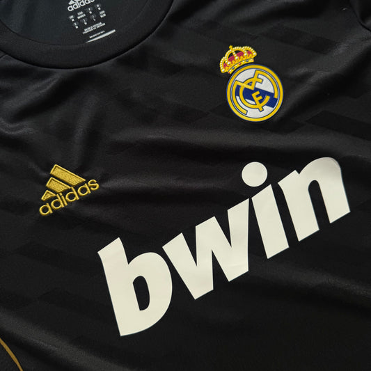 RETRO REAL MADRID AWAY JERSEY 2011/12