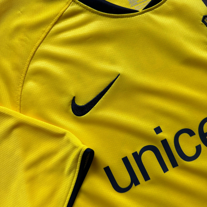 RETRO BARCELONA THIRD 2009/10 CUSTOM “I AM FAVELA”