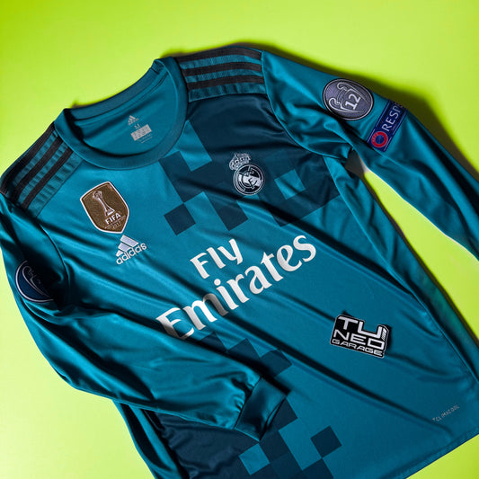 RETRO REAL MADRID III 17/18 LONG SLEEVE + PATCHES CUSTOM CR7 BLUEDRAGON