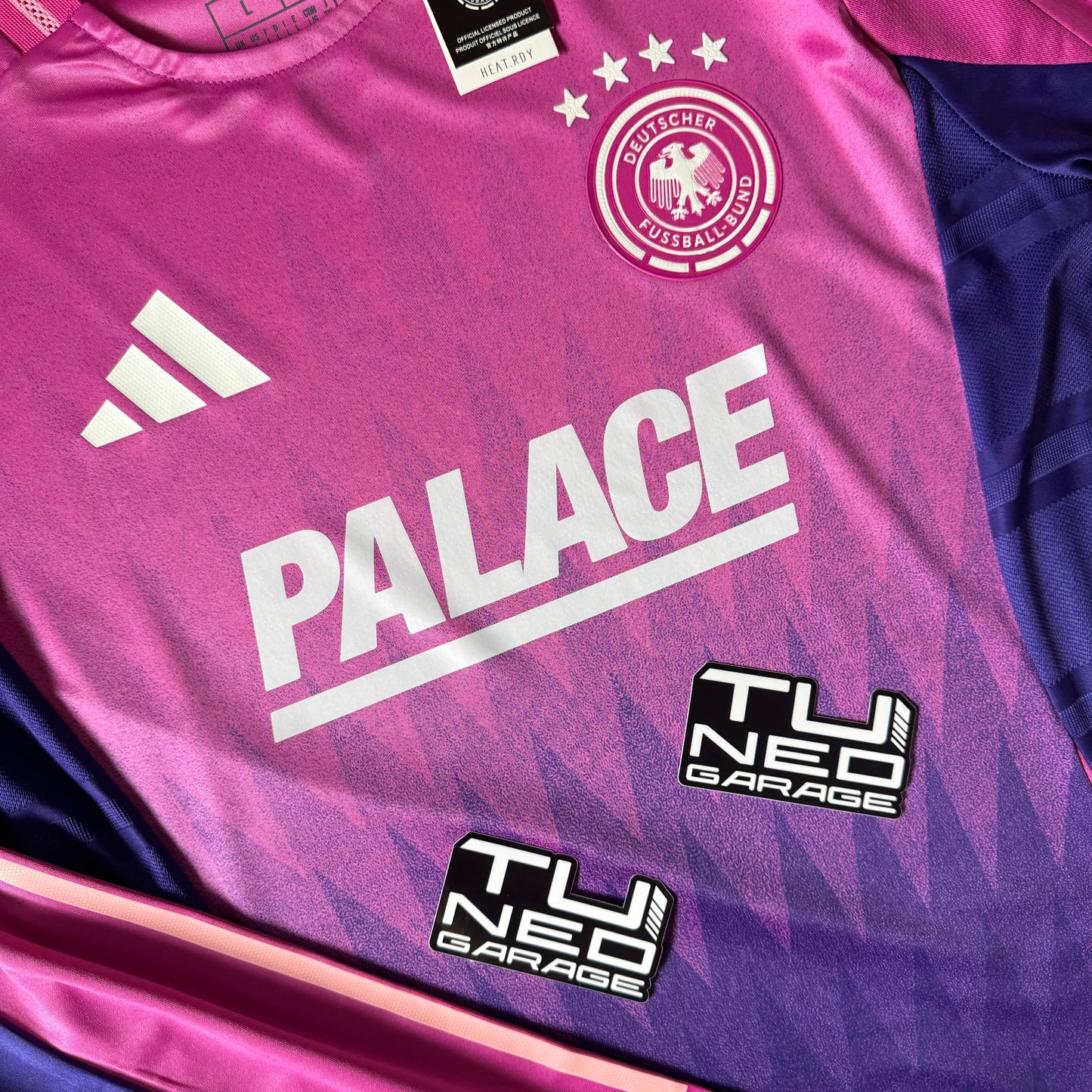 PALACE x ALLEMAGNE (MAILLOT EXTÉRIEUR 2024/25 AUTHENTIQUE MANCHES LONGUES)